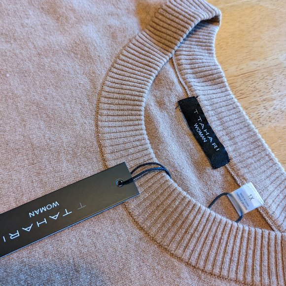 T Tahari Crew Neck Sweater Plus Size, Camel/Black Dot, 1X - Picture 4 of 5